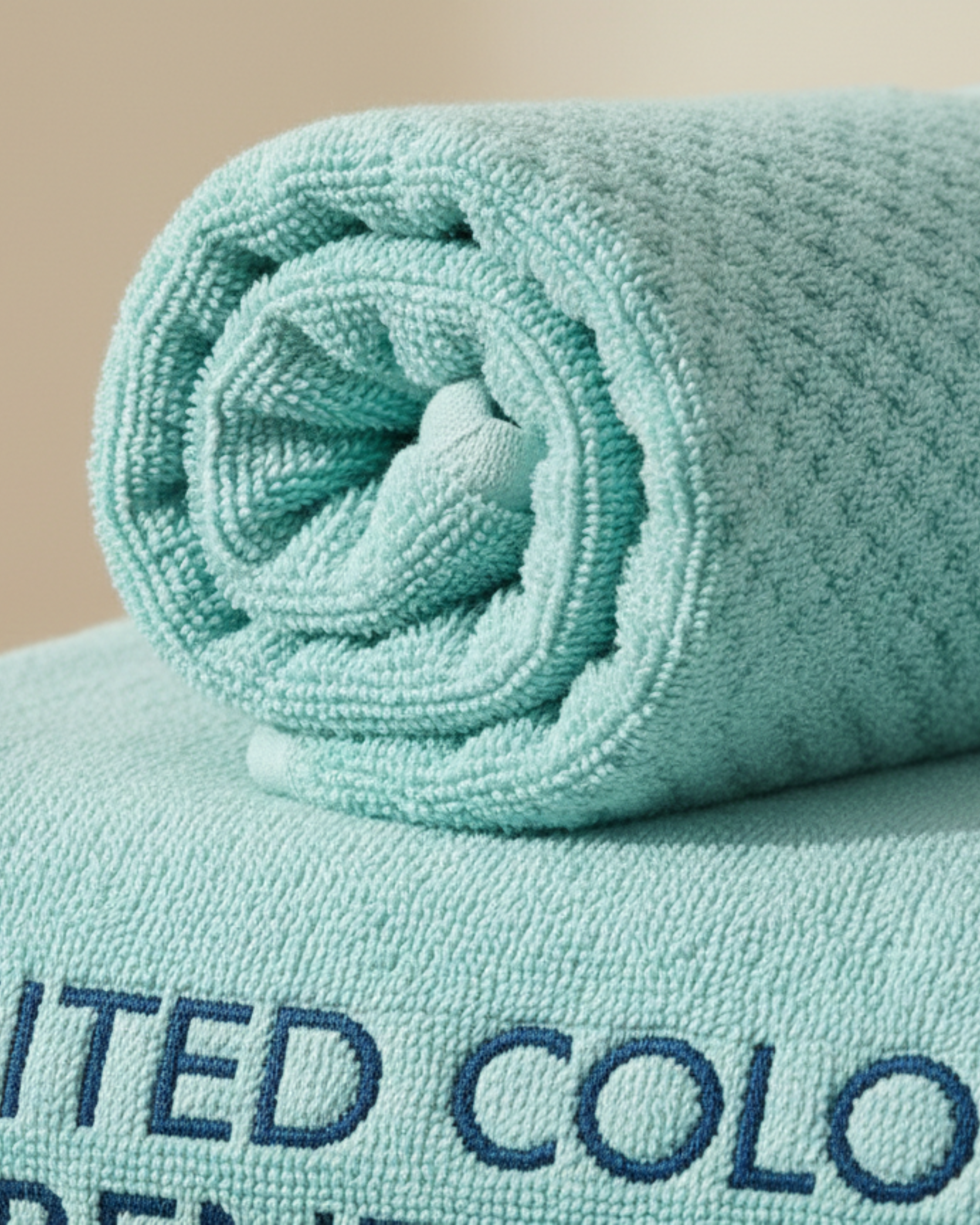 Premium Soft Cotton Hand & Bath Towel Set – Mint Green Dot Design