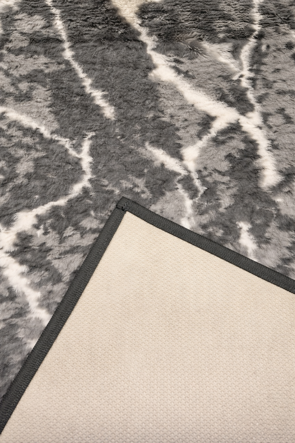 Marble Luxe Soft Touch Floor Runner